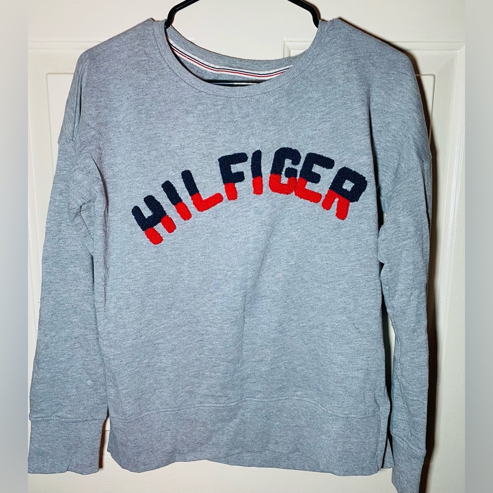 Tommy‎ Hilfiger Sweatshirt Women Gray Raised Carpet Spell Out Logo Sweater, S